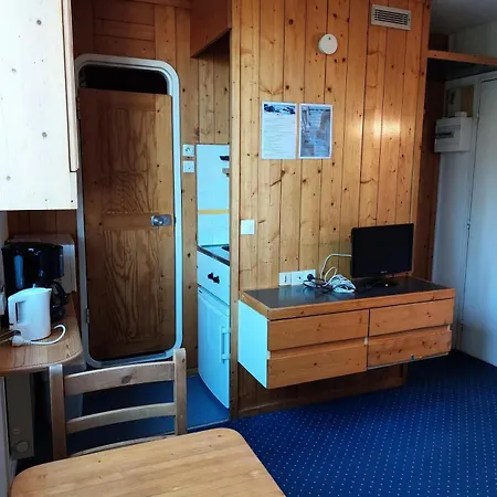 Nova - 2 Personnes, Dans Le Village Des Villards A Arc 1800, Proche Des Pistes Et Des Commodites Mae-2220 *