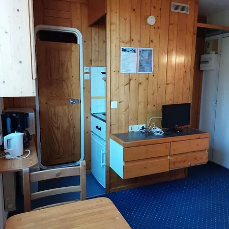 Nova - 2 Personnes, Dans Le Village Des Villards A Arc 1800, Proche Des Pistes Et Des Commodites Mae-2220 *